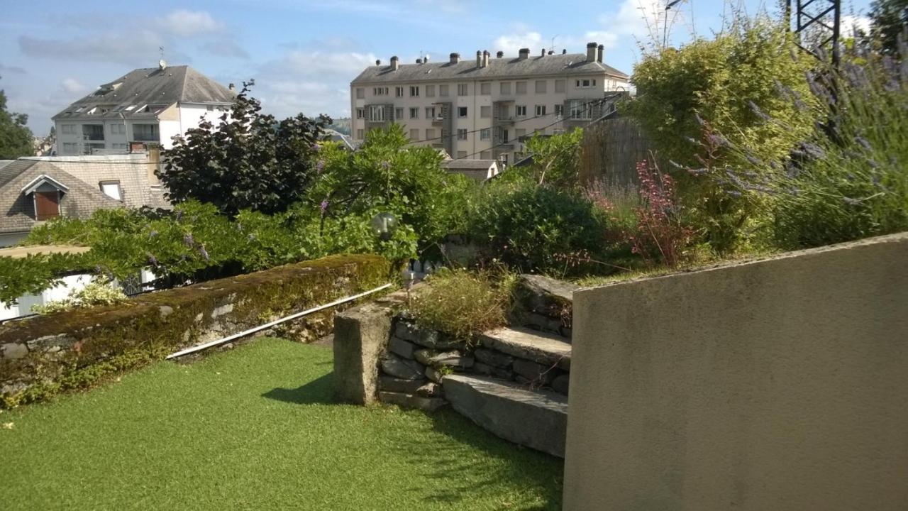 Isatis Bagnères-de-Bigorre Exterior foto
